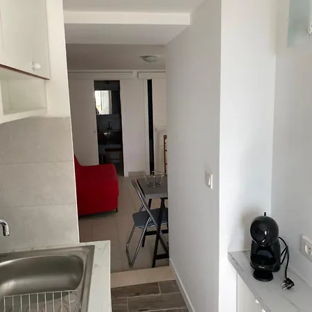 A Macina Apartment *