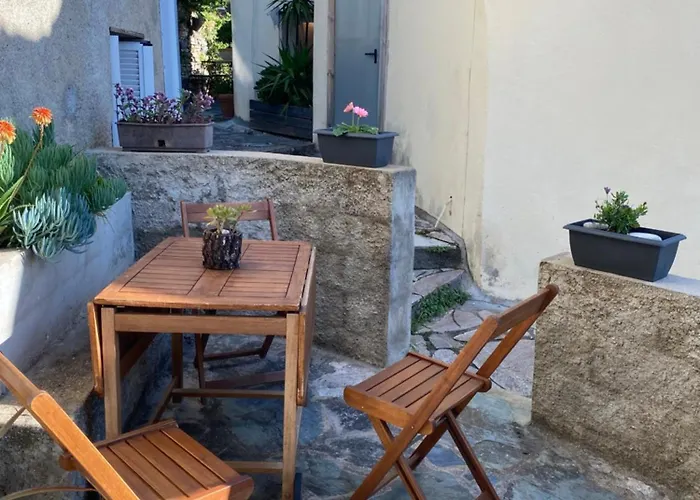 Apartment A Macina Brando